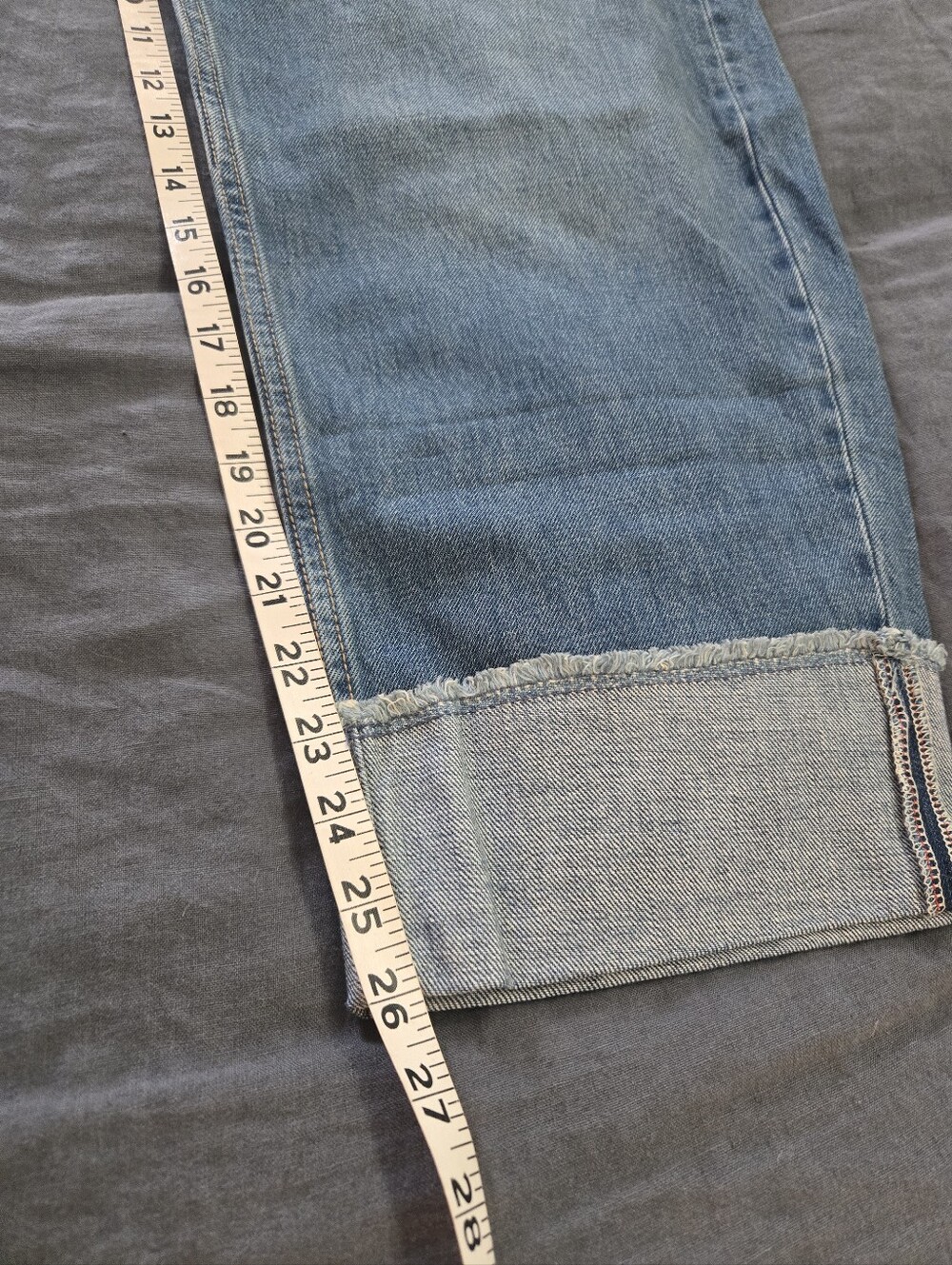 NWT Gap High Rise Cuffed Barrel Jeans Medium Wash - Picture 11 of 12